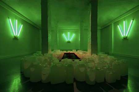 Mandana Moghaddam Mandana Moghaddam - installation view Sara's Paradise, 2009